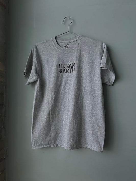 grey brand tee